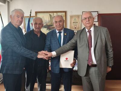 Подписване на споразумение между Дистрикт 2482 и БЧК за кампания КУПИ И ДАРИ