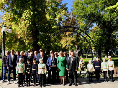Ротари клуб – Нова Загора отдаде почит на Стоян Омарчевски
