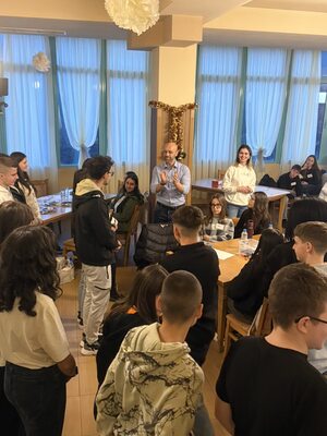 "Младежко кафене" - Част от "Бъди Я.К"