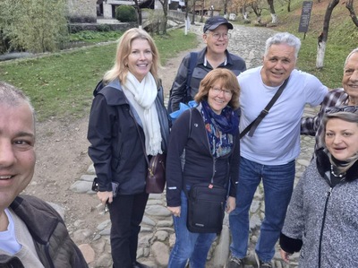 Ротари свързва света: Незабравимият приятелски обмен между Дистрикт 2482 - България и Дистрикт 7040 - Канада и Съединени американски щати (САЩ)