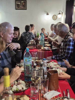 Ротари свързва света: Незабравимият приятелски обмен между Дистрикт 2482 - България и Дистрикт 7040 - Канада и Съединени американски щати (САЩ)