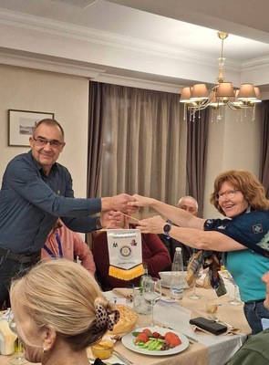 Ротари свързва света: Незабравимият приятелски обмен между Дистрикт 2482 - България и Дистрикт 7040 - Канада и Съединени американски щати (САЩ)