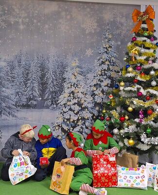 Коледна радост и съпричастност за децата от ЦСОП „Петко Рачов Славейков“, гр. Харманли