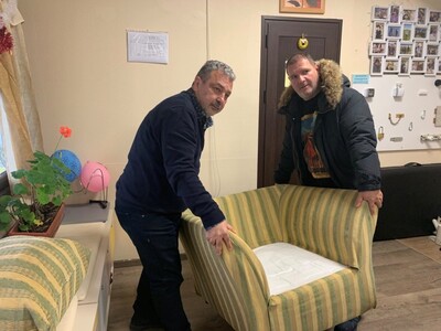 Доброто разцъфтя в „Грижовник“: Ротари клуб Бургас създаде външно пространство за социална градина за хора с деменция
