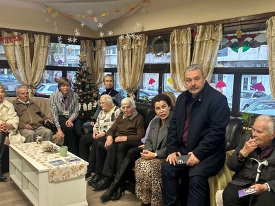 Доброто разцъфтя в „Грижовник“: Ротари клуб Бургас създаде външно пространство за социална градина за хора с деменция
