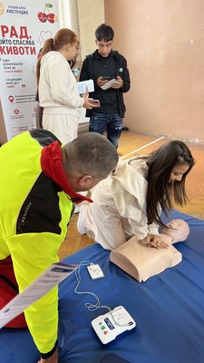 „Град, който спасява живот": учениците на Кюстендил се учат как да реагират, когато всяка секунда е важна.
